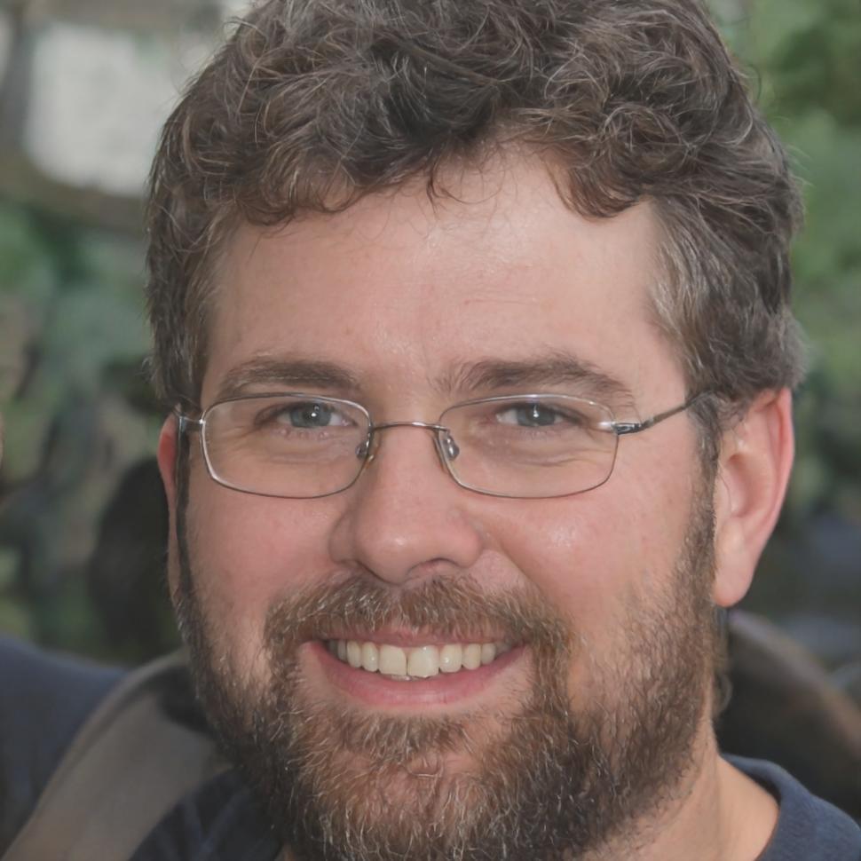 Carlos Mendoza, Director de Estrategia Financiera de cirevanthilo